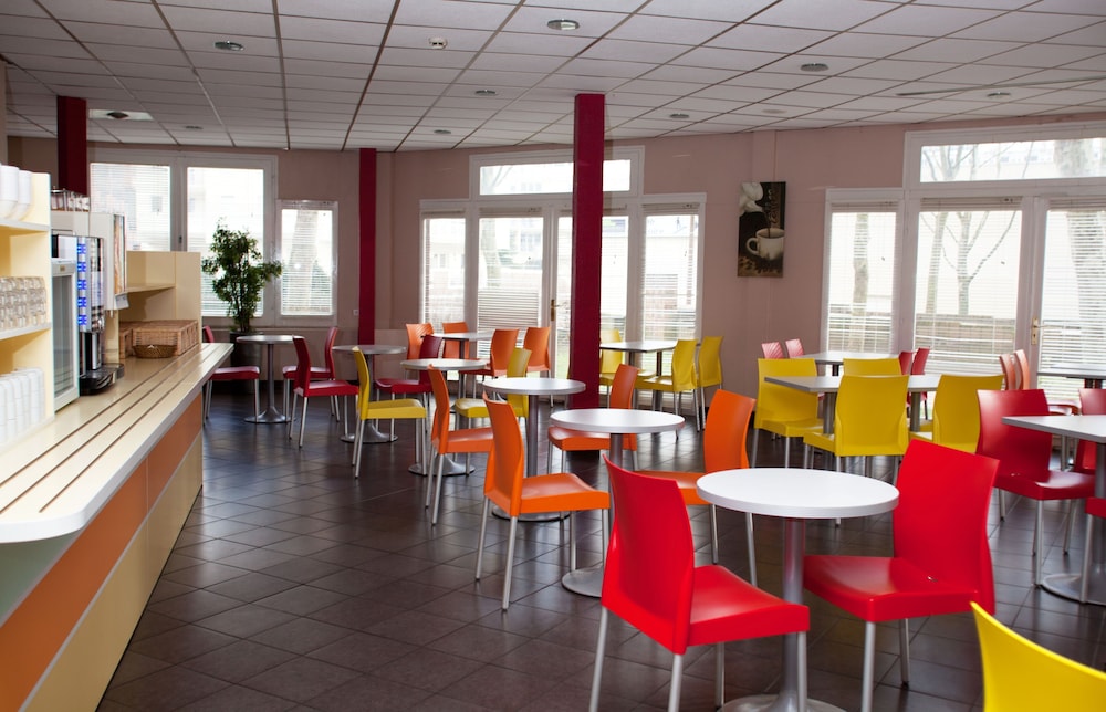 Hotel F1 Cergy Pontoise 40/49