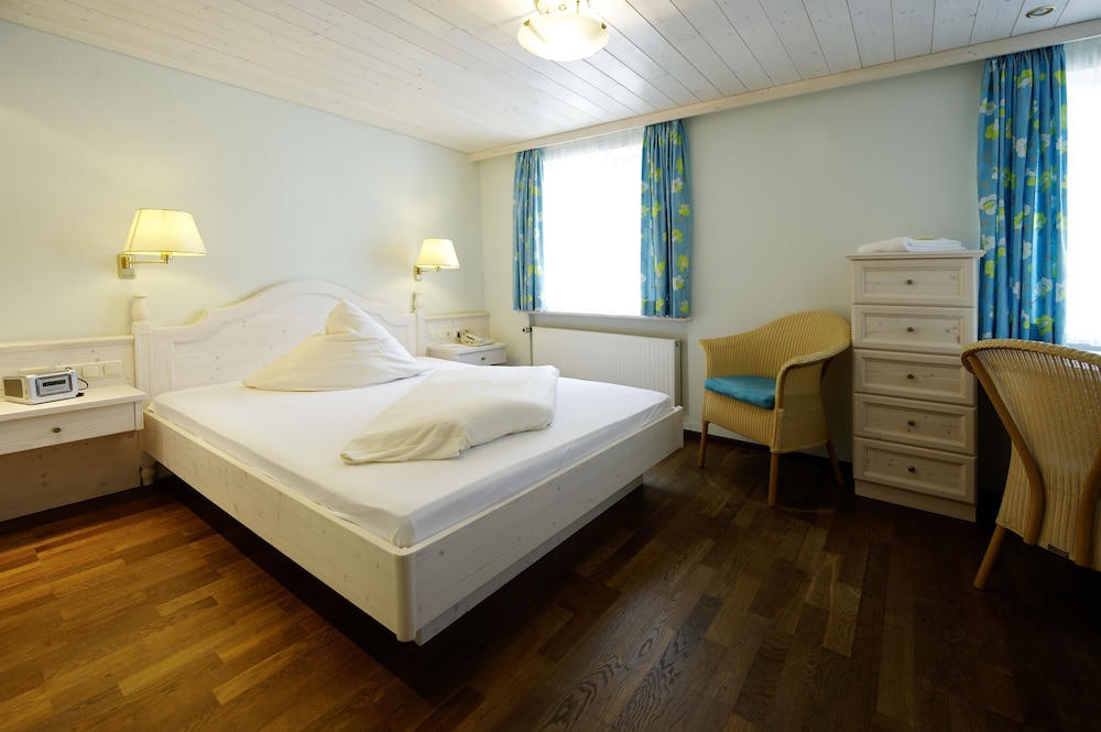 Hotel - Restaurant Adler 22/46