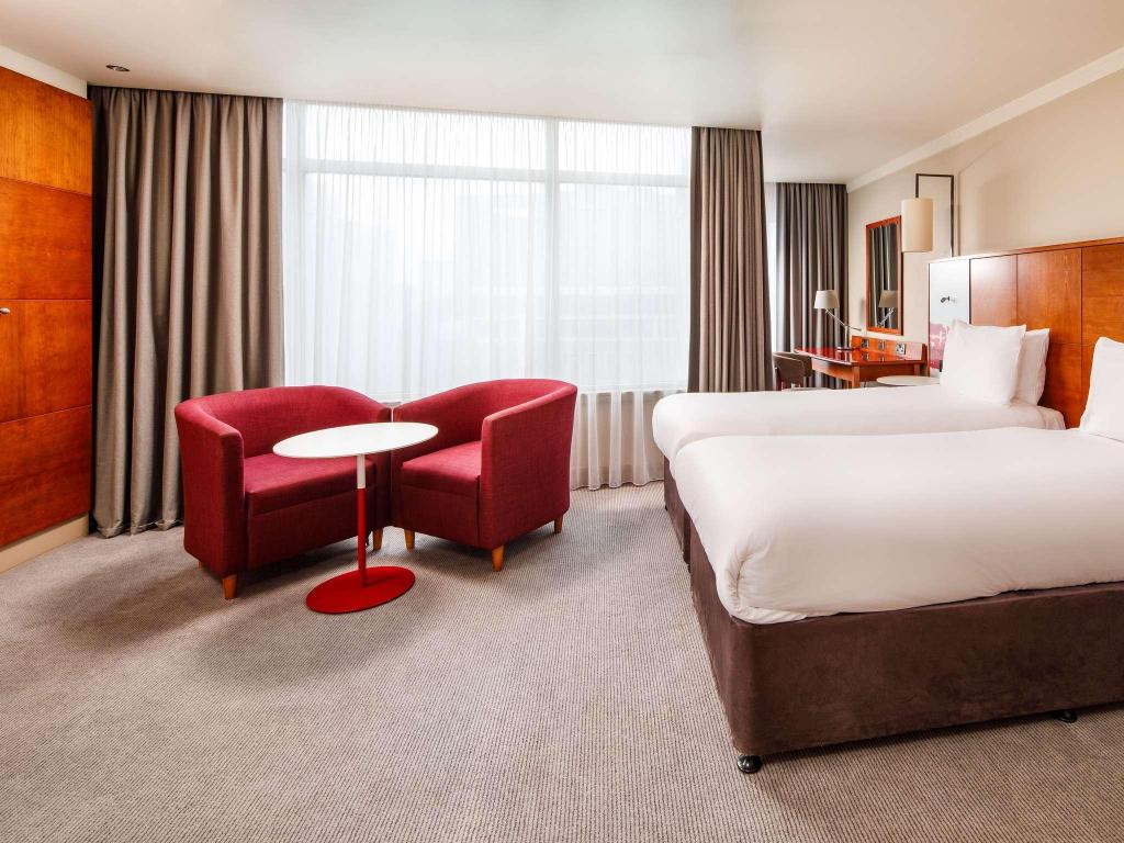 The Luxury Central Cardiff Signature Hotel By Belvilla 8/48