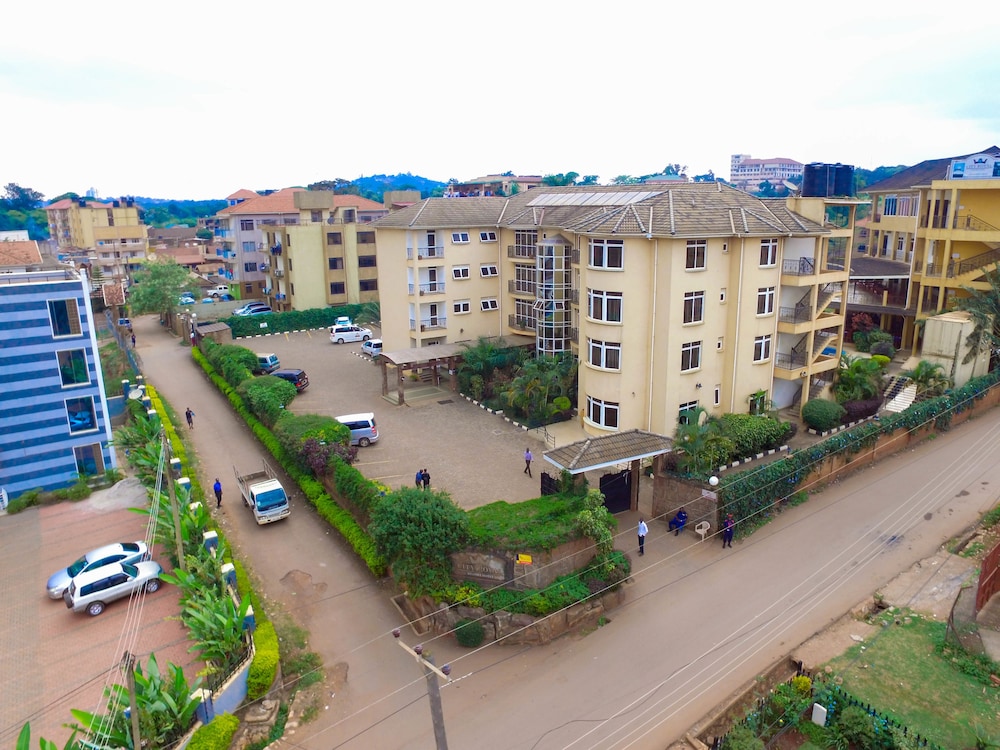 The City Royal Resort Hotel 25/30