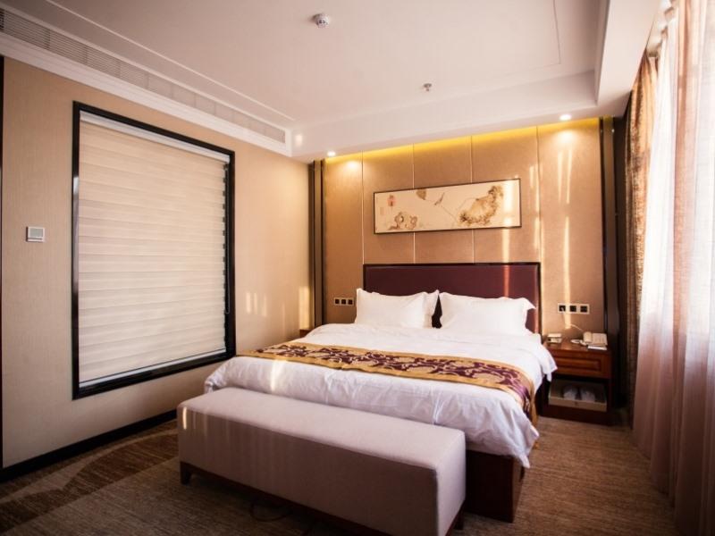 GreenTree Eastern Bozhou Jingwan Wealth Centre Hotel 12/28