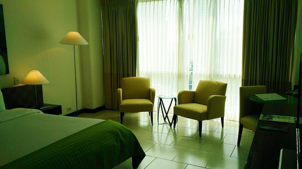 Decapolis Hotel Panama 17/64