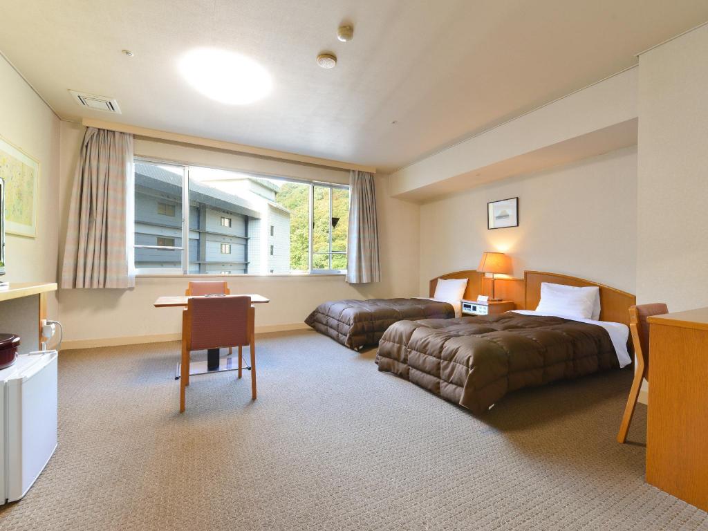 Economy, 2 Double Beds, Indoor Bath