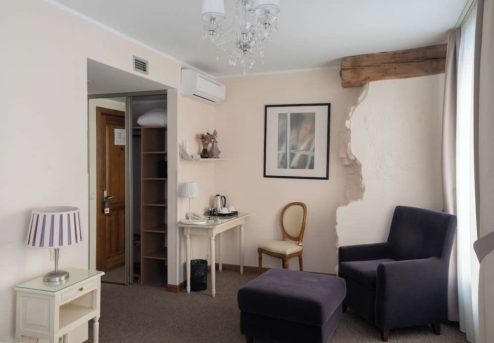 St Peters Boutique Hotel 33/49
