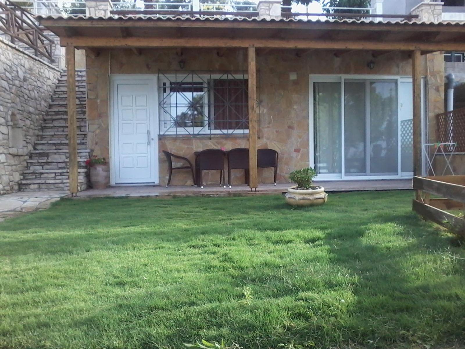 Laura Beach House 39/52