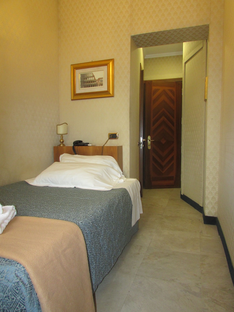 Hotel Les Chambres D Apos Or 15/50