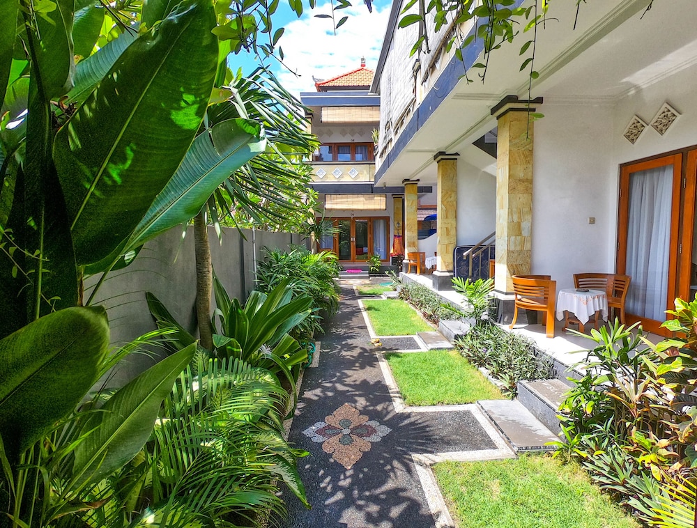 Chillhouse Lembongan 37/50