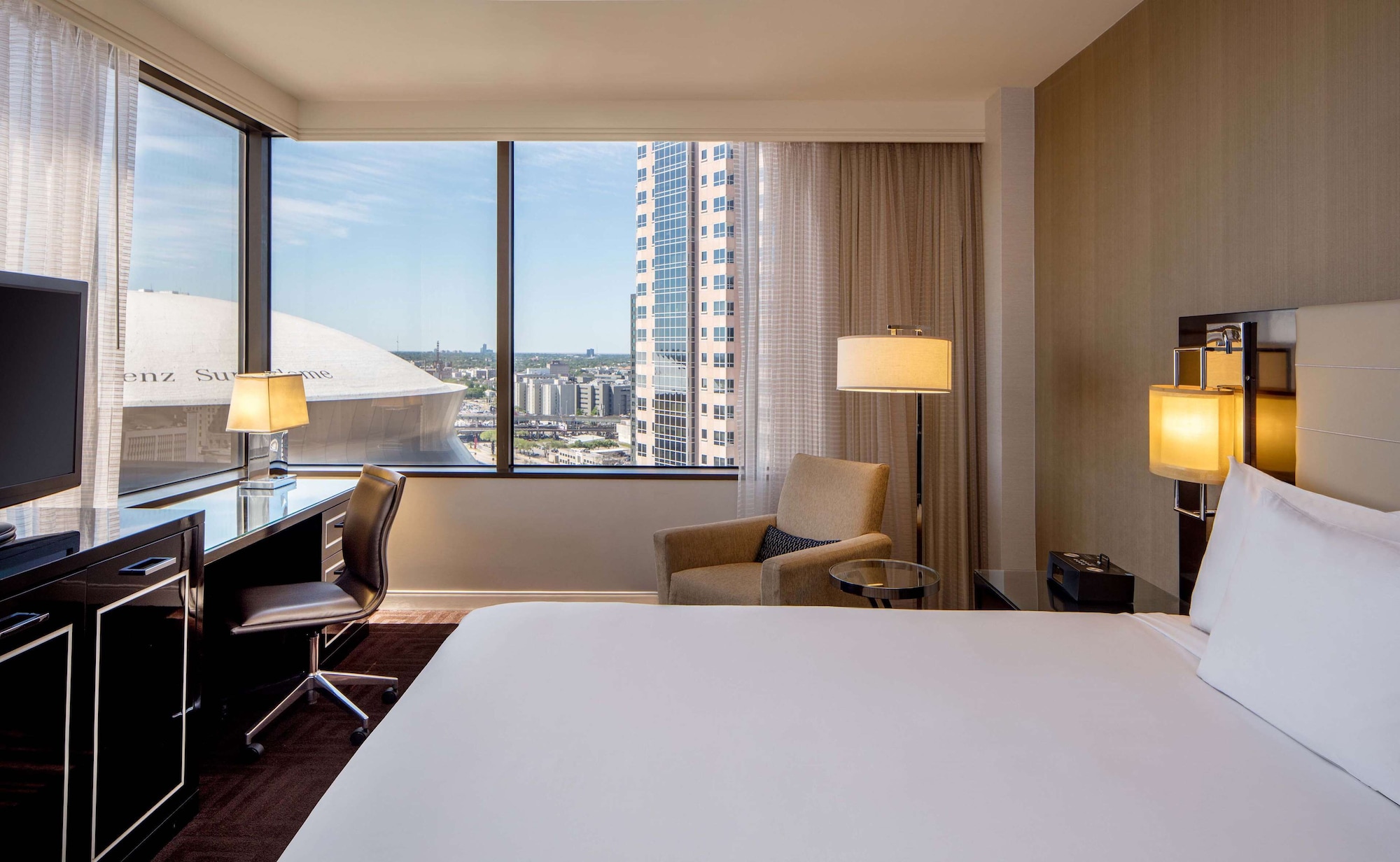 Room, 2 Queen Beds, City View