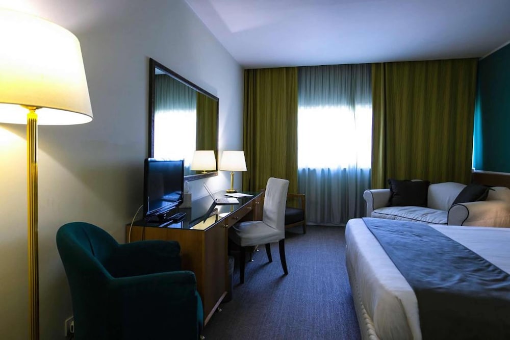 BV Oly Hotel 16/54