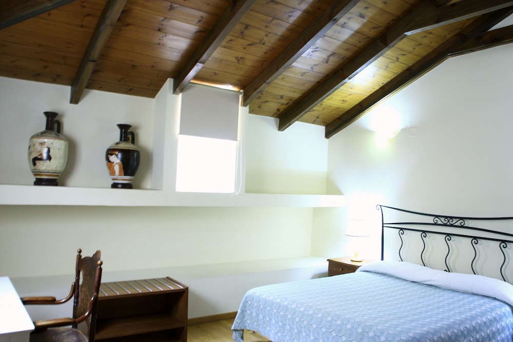 Byzantino Hotel 12/31