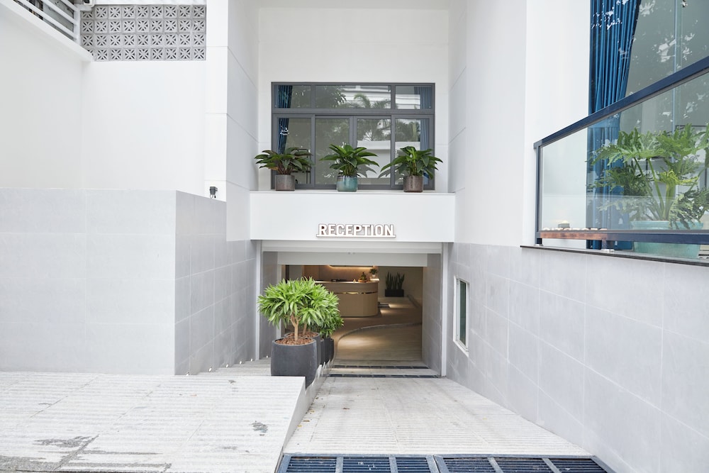 Bin Bin Hotel 9 10/50