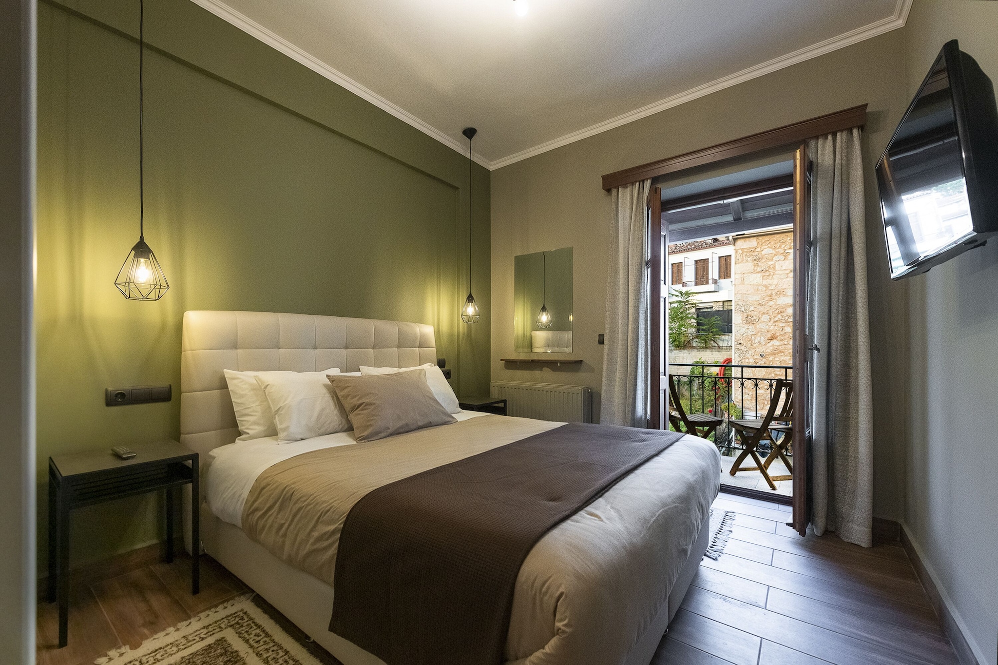 1 Bedroom, Suite, Queen Bed