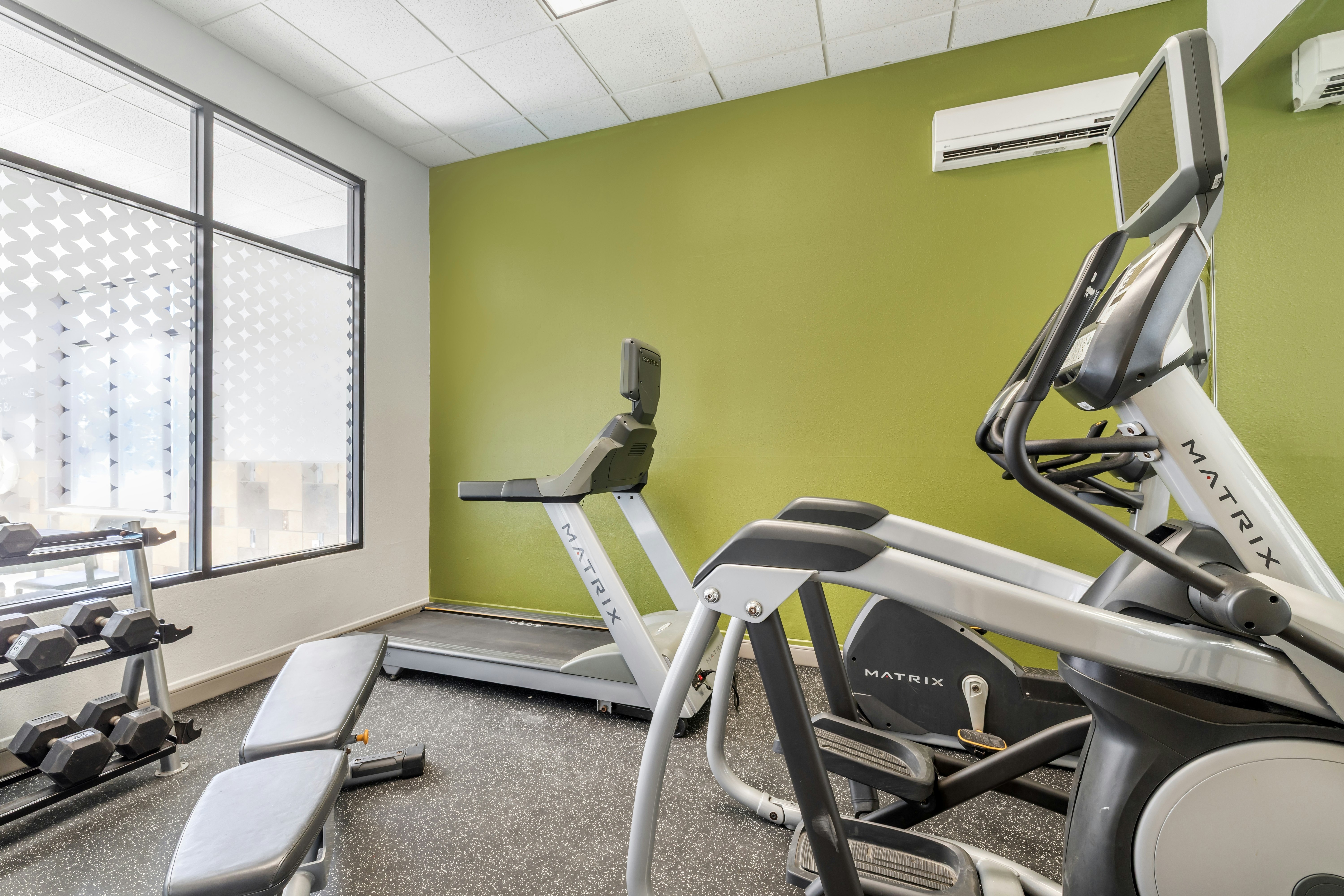 Days Inn & Suites Onalaska WI 12/22