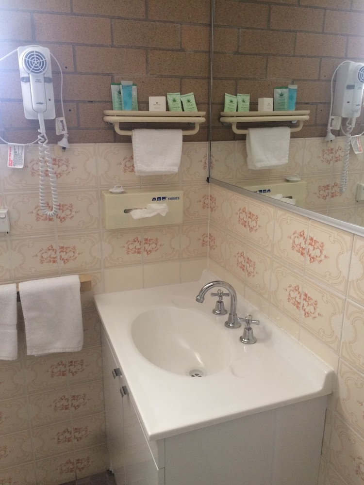Alexander Motor Inn Moree 17/34