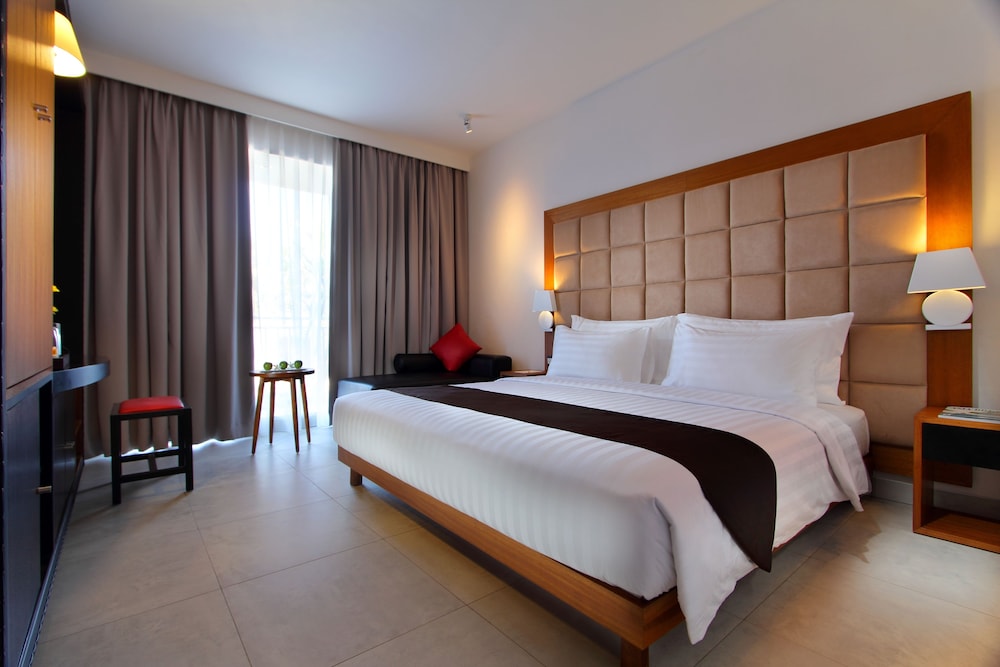 THE 1O1 Bali Fontana Seminyak 15/50
