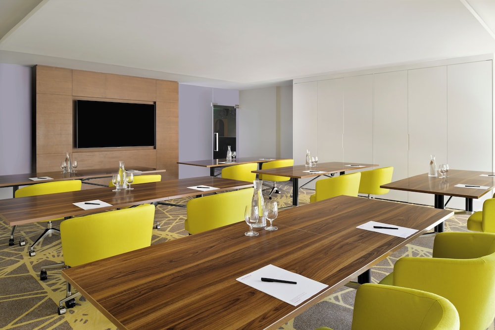 Movenpick Hotel and Hotel Apartments Ghala Muscat 39/50