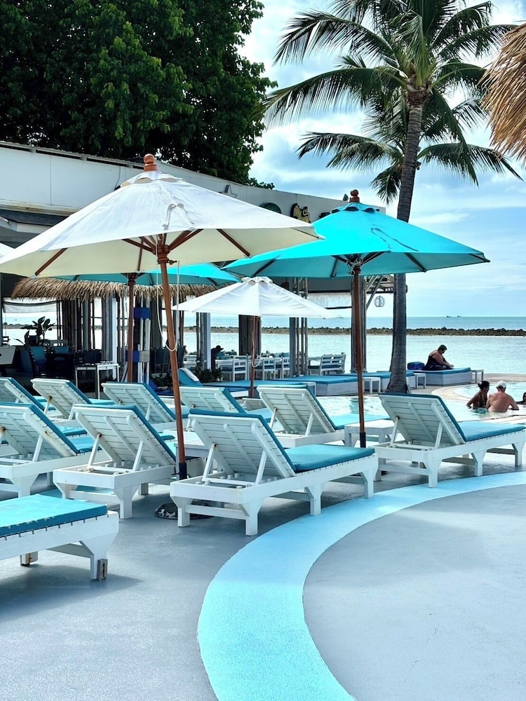 Combo Beach Hotel Samui 23/49
