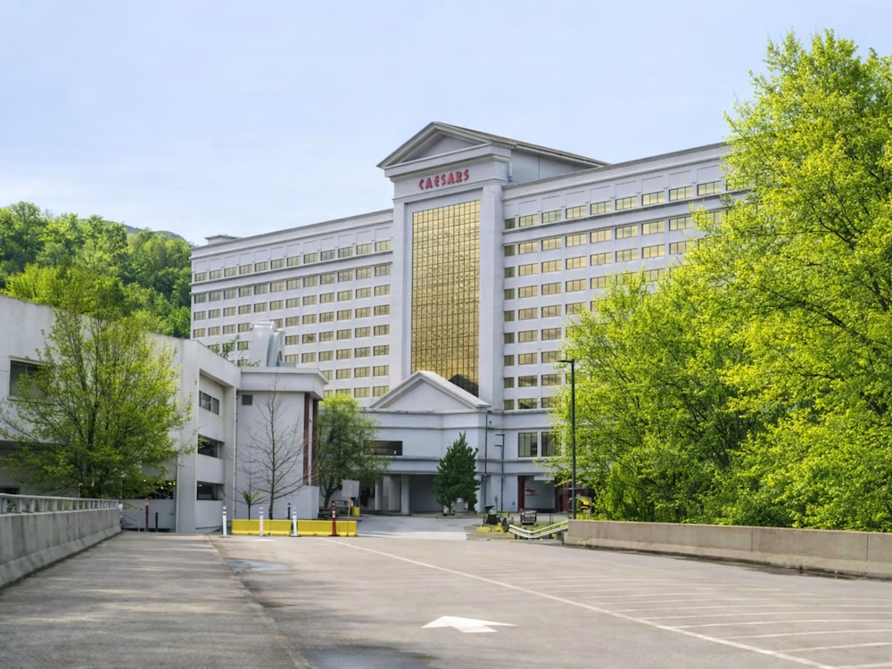 Caesars Southern Indiana - A Caesars Rewards Destination 42/48