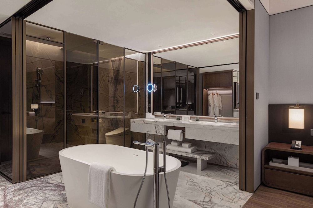 Wyndham Grand Lishui Downtown 25/26