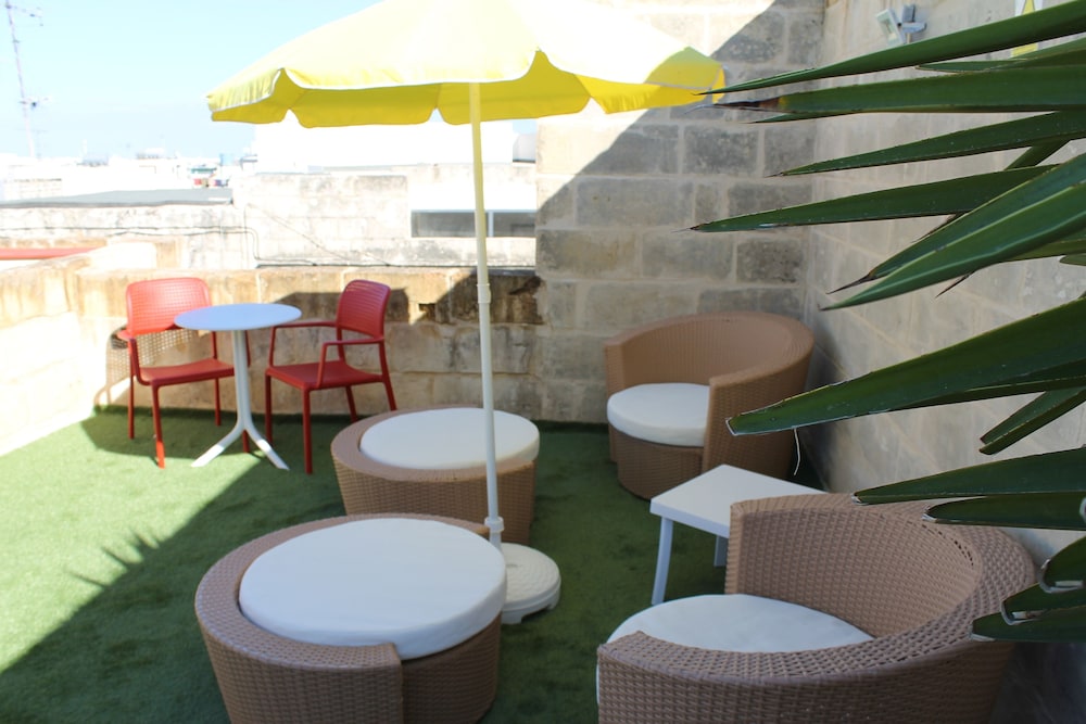 Palazzino Nina Boutique Hotel 39/43