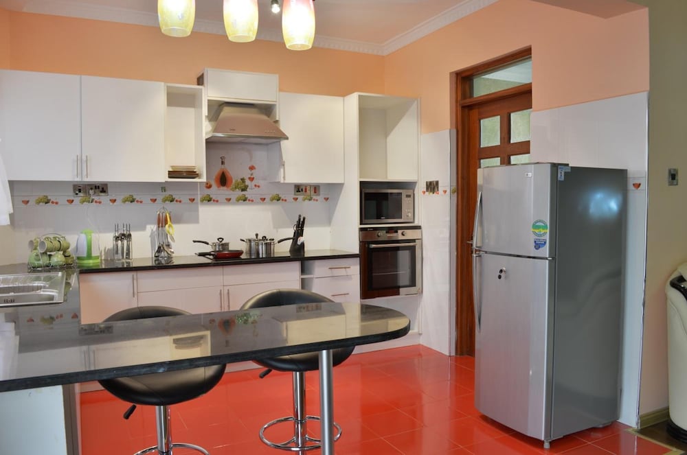 Fahari Palace Serviced Apartments 45/50