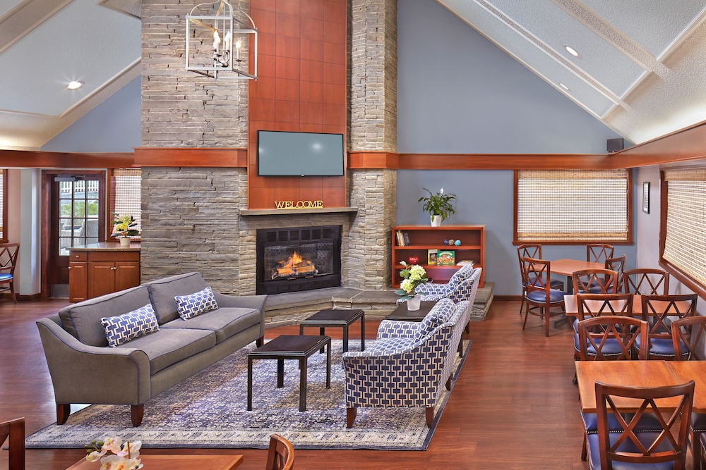 New Haven Village Suites 22/34