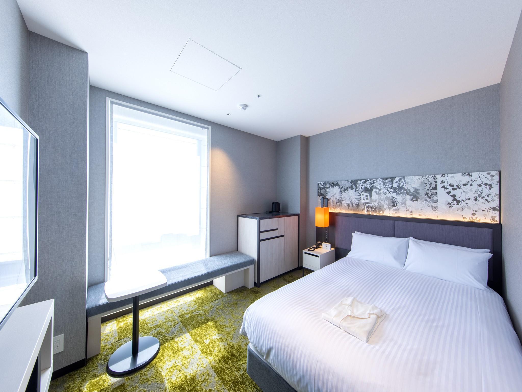 Semi Room, Single, Semi Double Bed