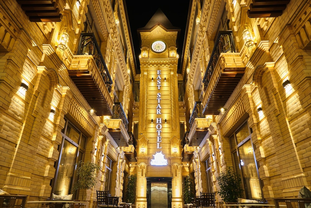 East Star Hotel 3/50