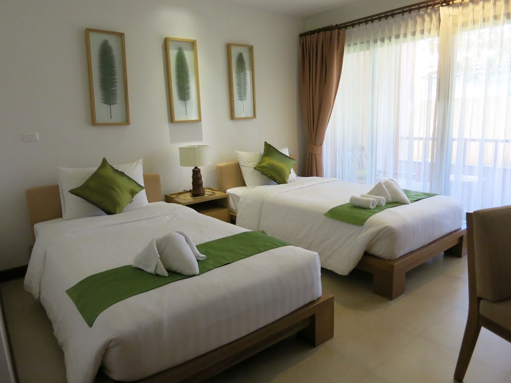 Islanda Resort Hotel 25/63