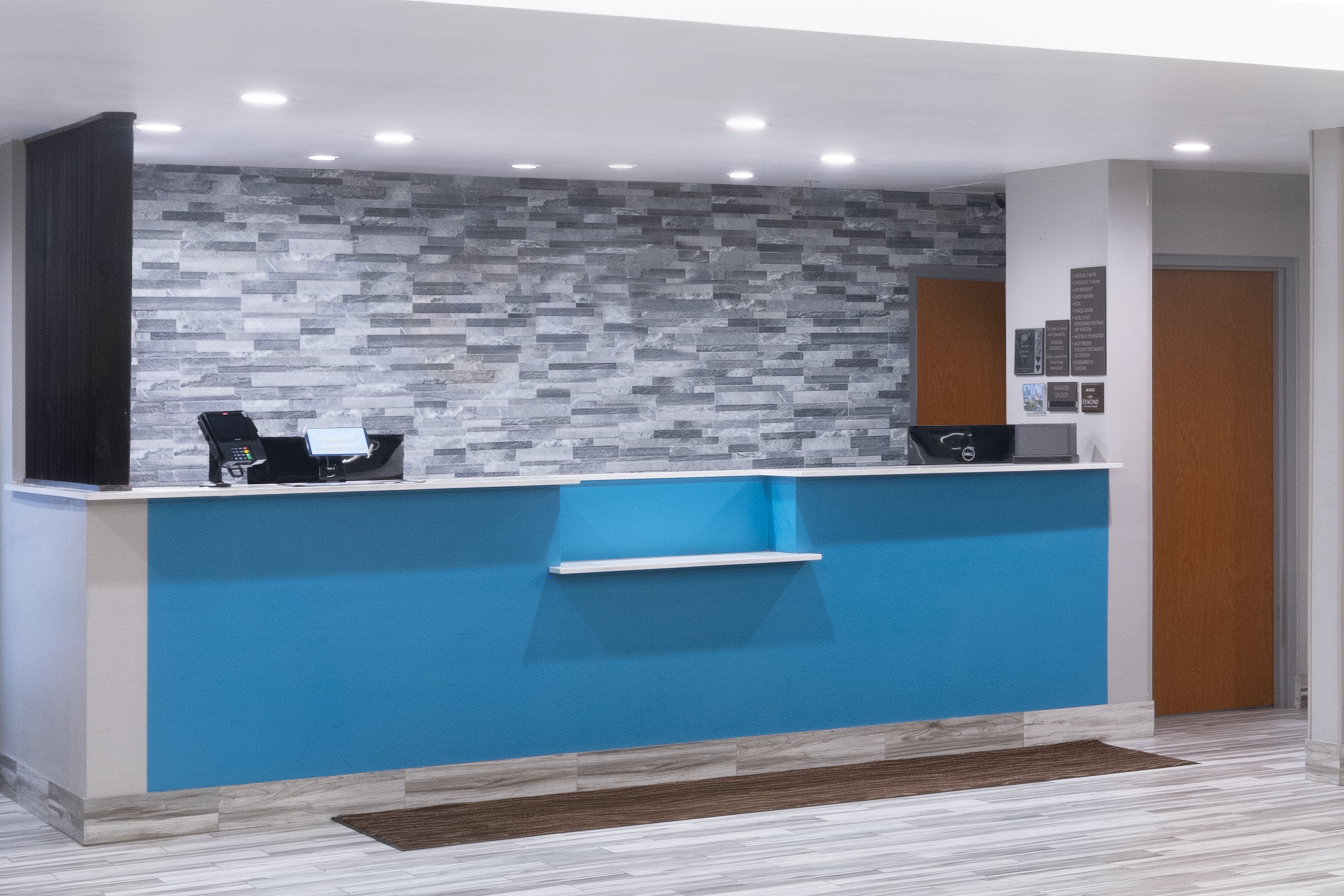 Garner Hotel Oklahoma City Quail Springs by IHG 11/71