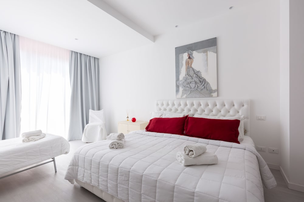 جناح جونيور بسرير كوين وسرير فردي، Hotel Cavallino Bianco 3/10
