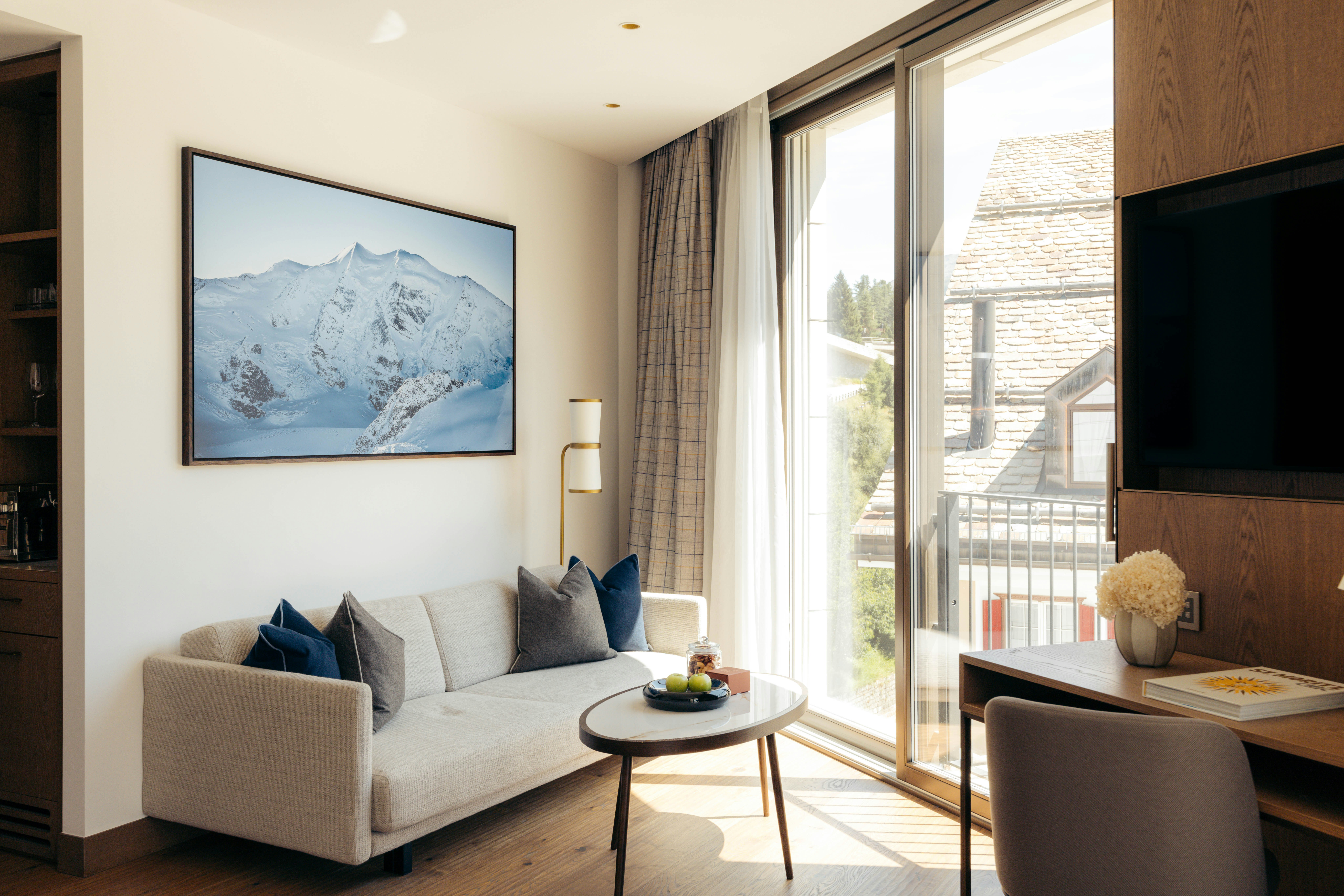 Grace La Margna St Moritz 38/55