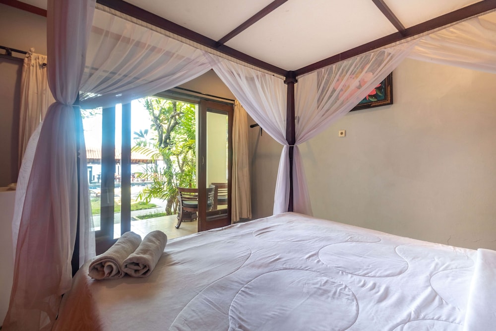 Rising Star Beach Resort 11/50