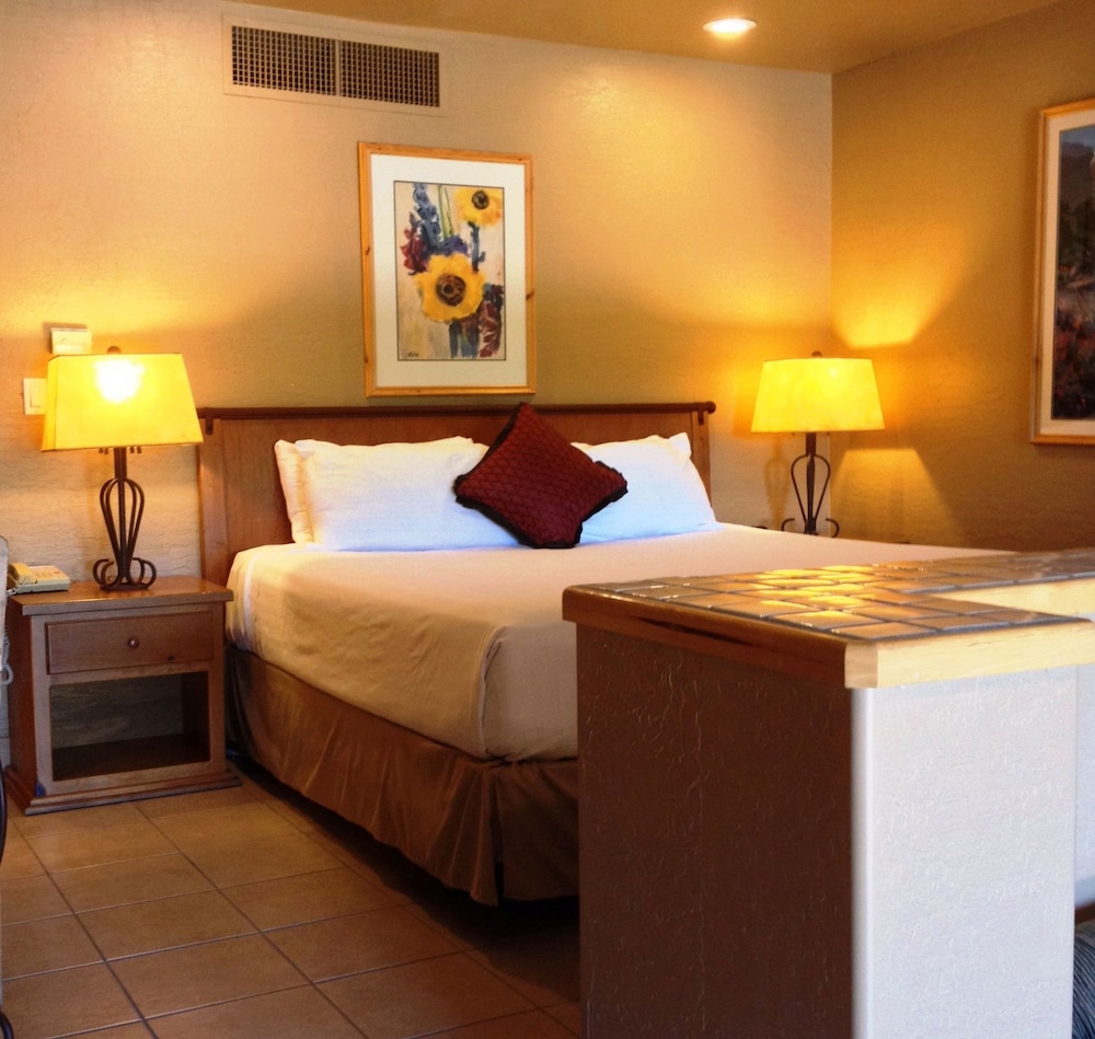 Gold Canyon Golf Resort & Spa 12/50