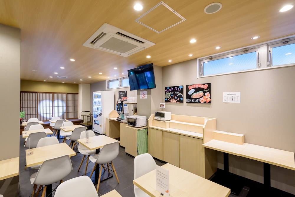 Hotel Asiato 26/32