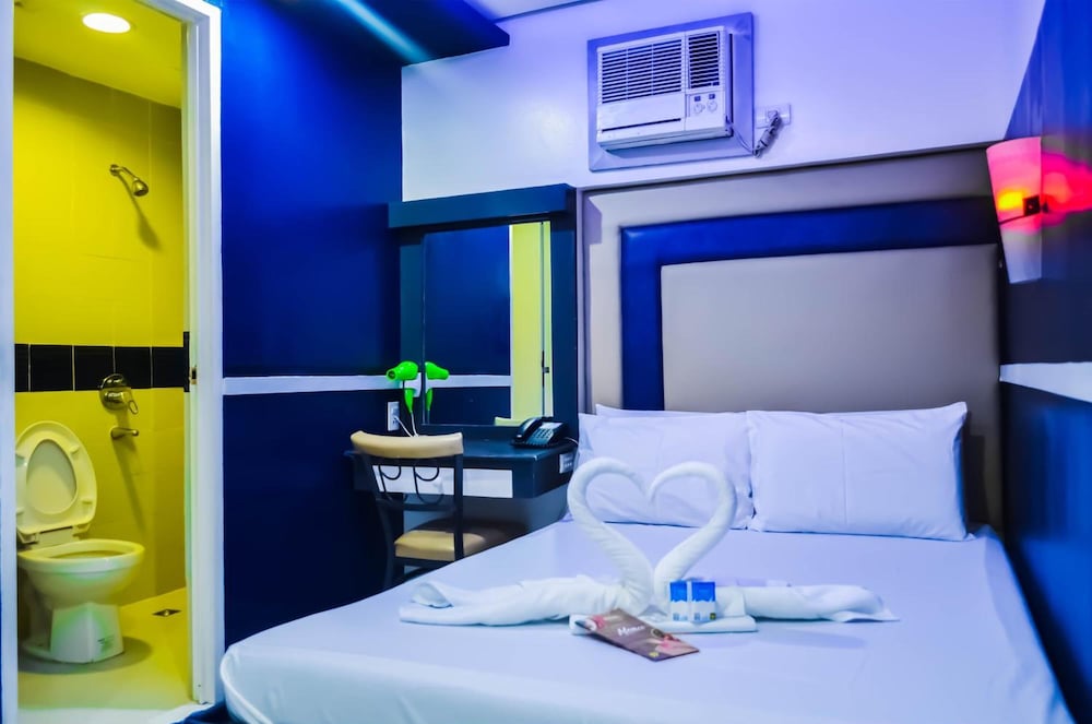 Hotel 99 14/50