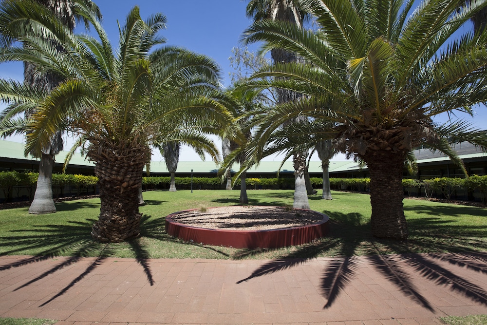 Mercure Alice Springs Resort 51/57
