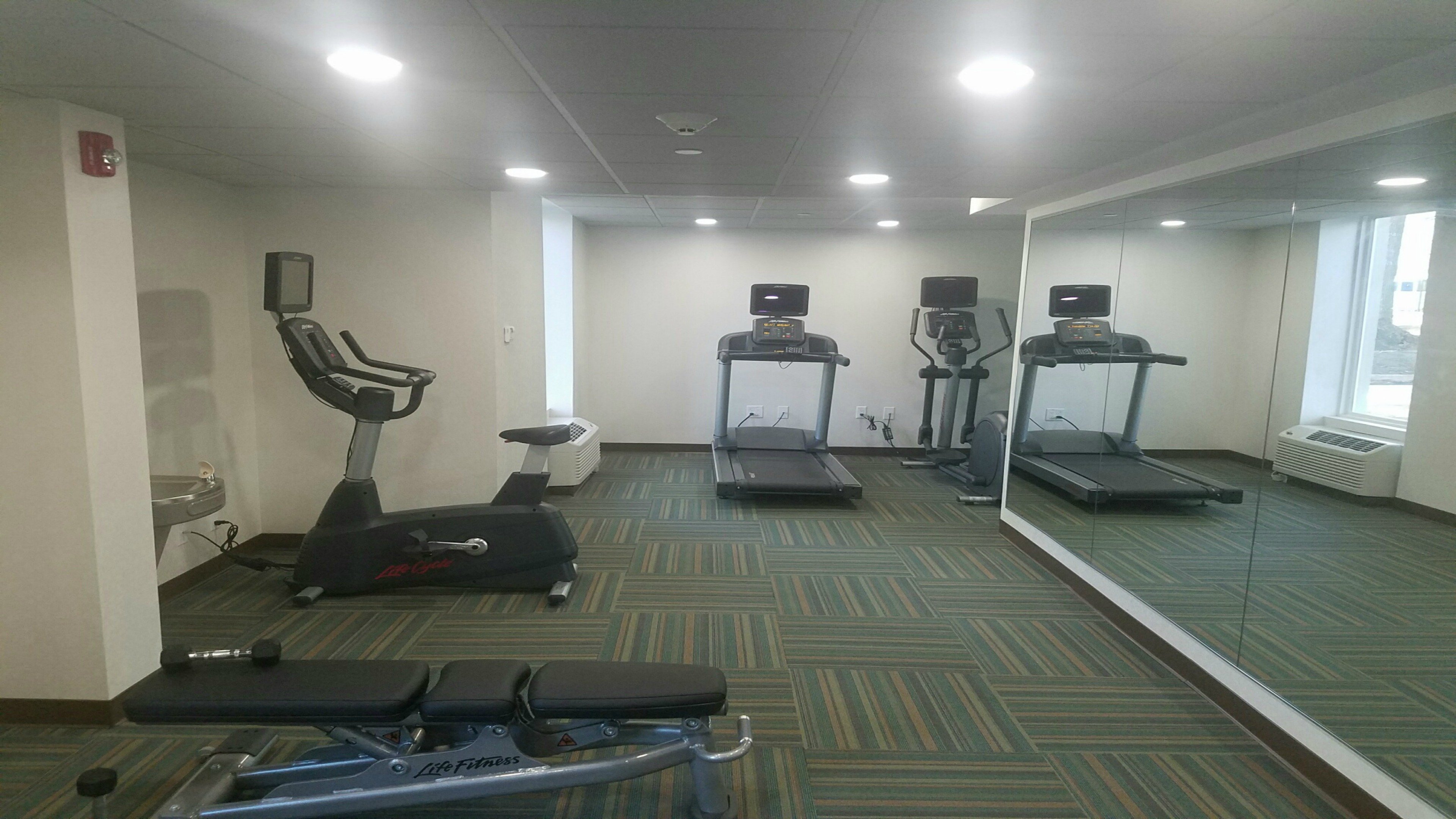 Holiday Inn Express Williamsburg Busch Gardens Area Ex Quality Inn At Kingsmill Busch Gardens Area 43/63