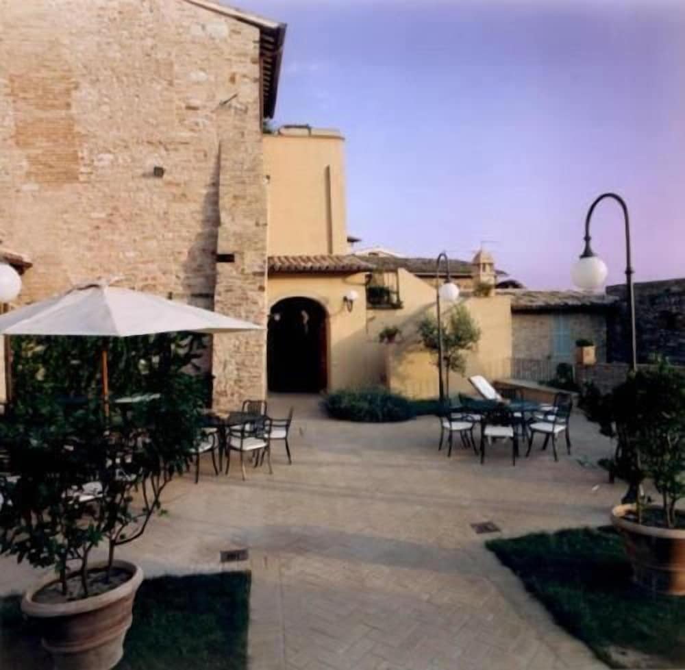 Palazzo Bocci 40/46