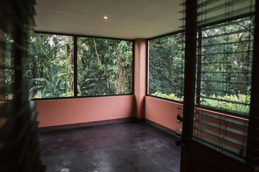Villa Blanca Cloud Forest Resort and Nature Reserve 11/73