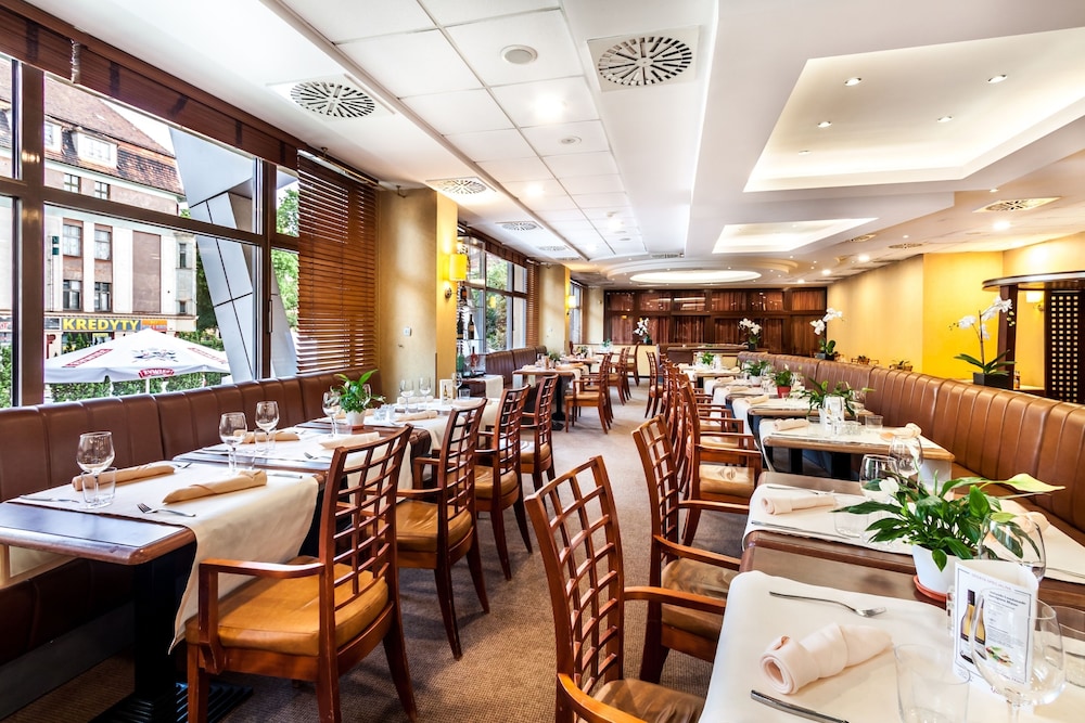 Qubus Hotel Legnica 33/50