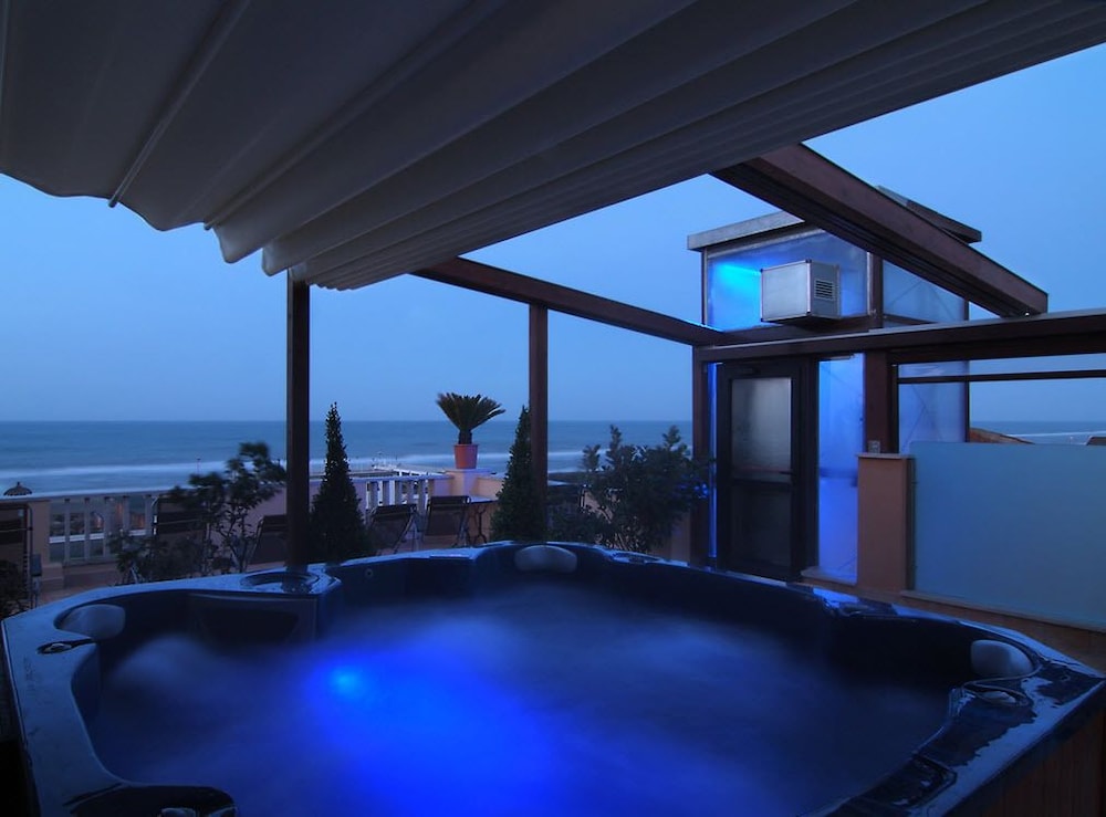 Hotel La Riva 37/63