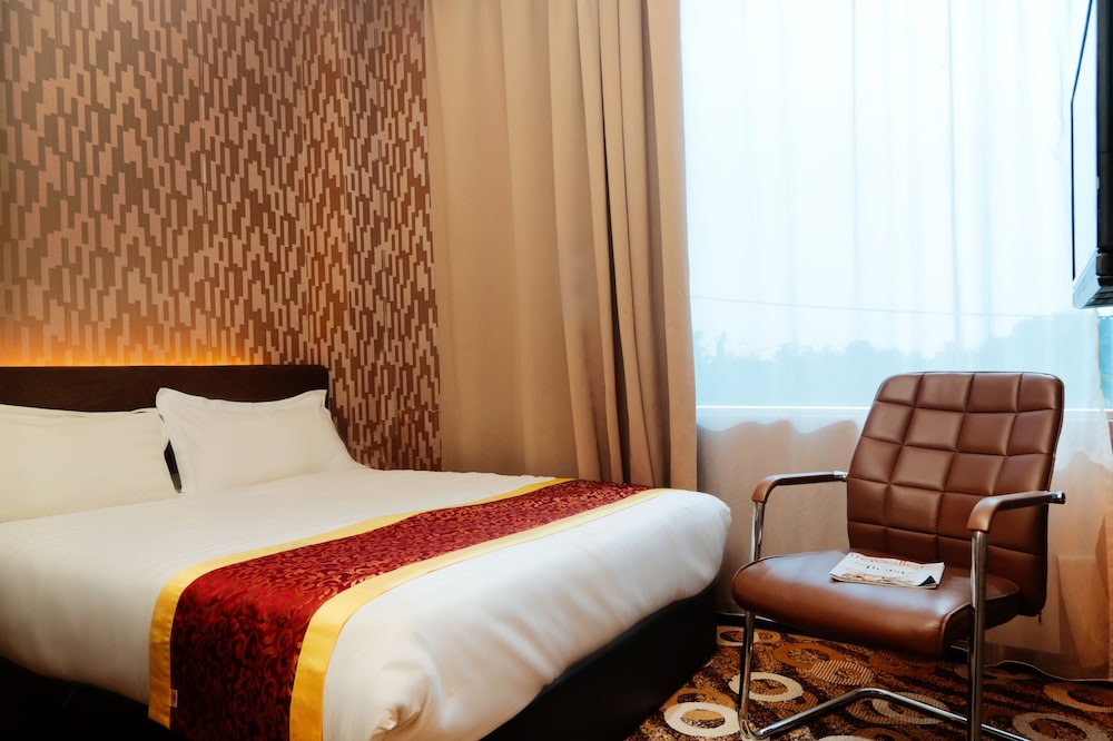 Golden Valley Hotel 17/46