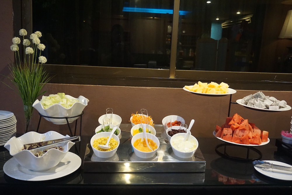 Bangkok Travel Suites 36/56