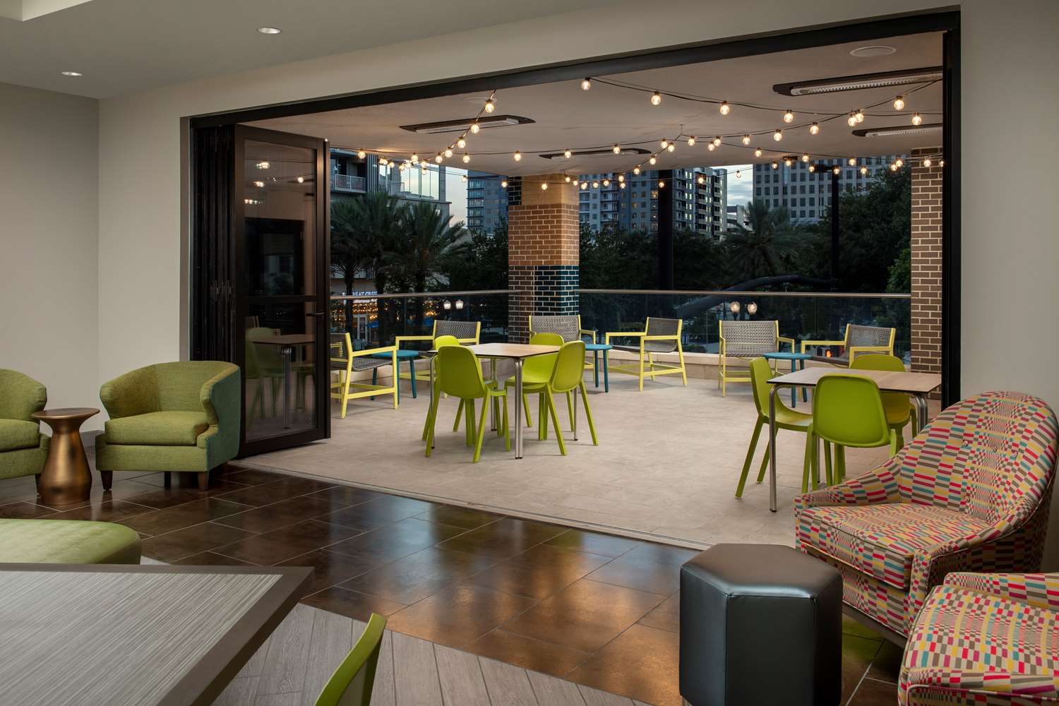 Home2 Suites by Hilton Orlando Downtown, FL 44/60