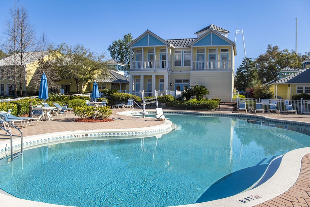 Barefoot N Resort 7/50