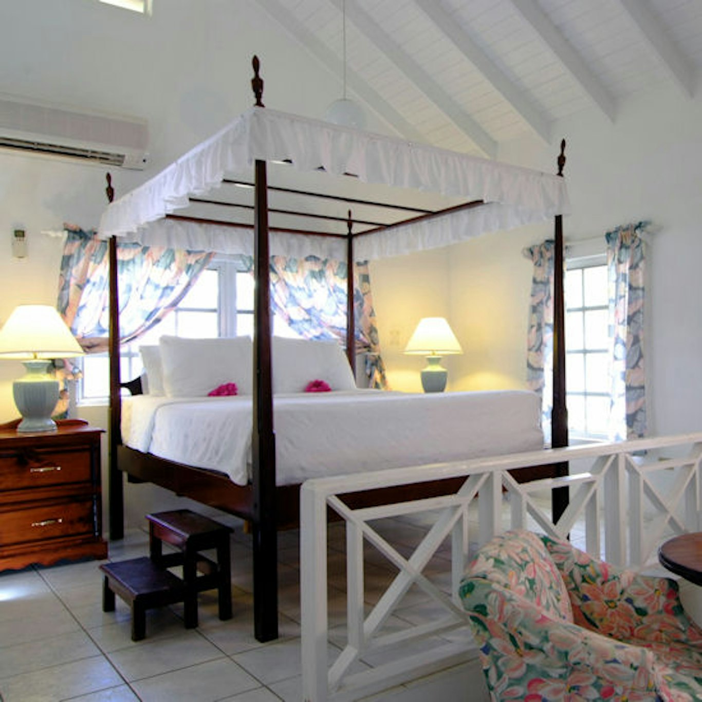 Oualie Beach Resort 5/9
