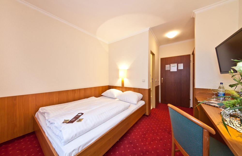 Hotel Primus Frankfurt Sachsenhausen 24/48