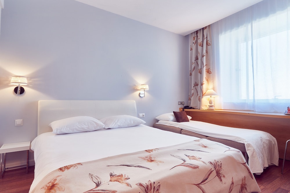 Ibis Sibiu Centre 23/50