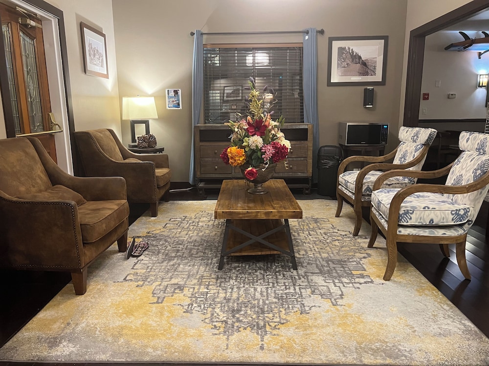 Postmarc Hotel And Spa Suites 53/76